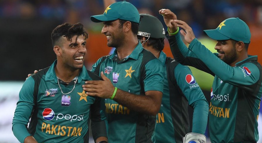 Second T20I: Pakistan down Australia to seal series